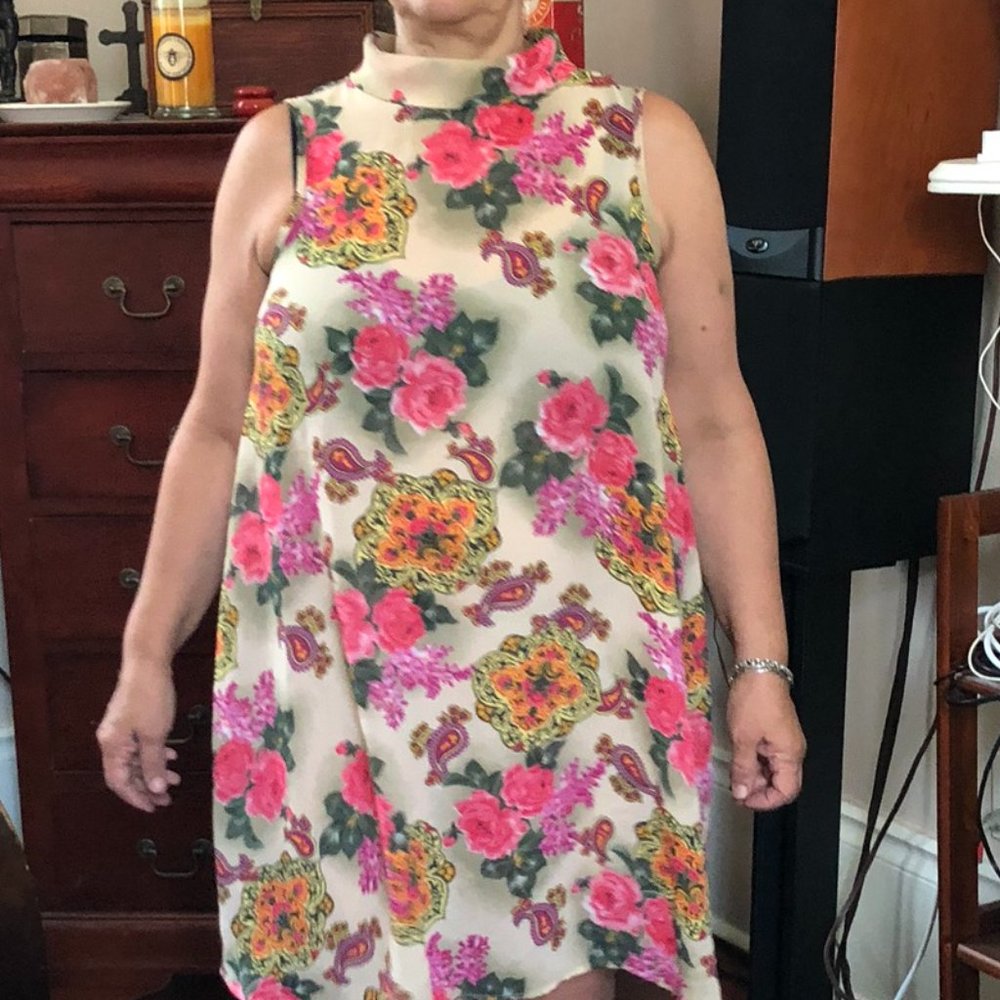 BCBG Paris Vintage mini dress size L